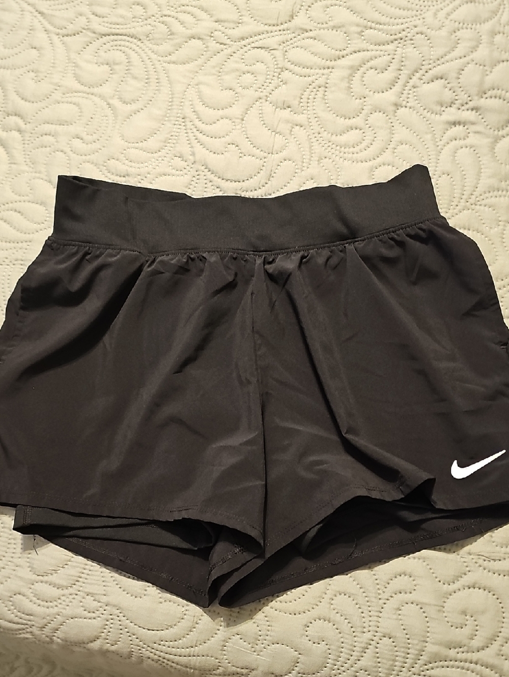 Nike Black Women's 2-in-1 Athletic Running Shorts